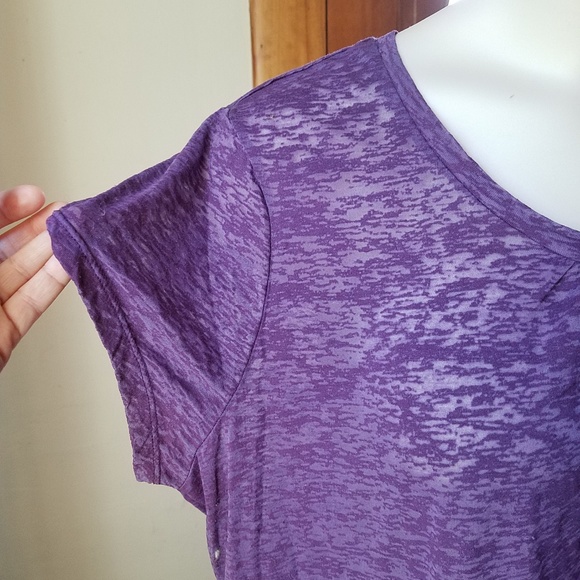 Plus size t-shirt. - Picture 2 of 5